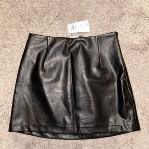NWT Abercrombie & Fitch Leather Skirt